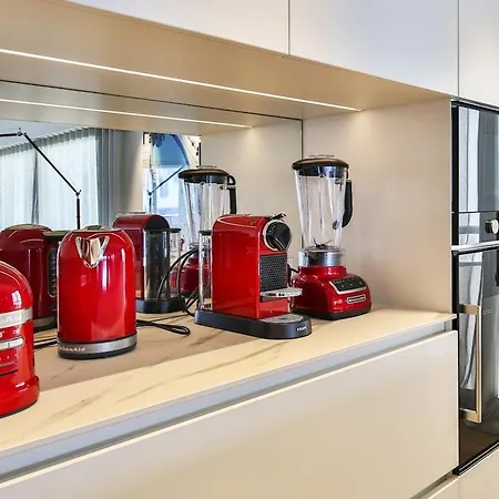 Sublime Promenade Des